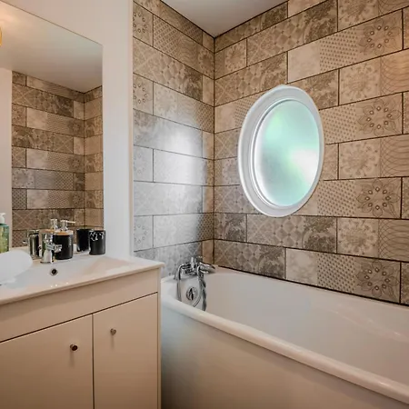 Maison Segrais - 6 Pers - Jardin - Vaugueux - Abbaye * カーン